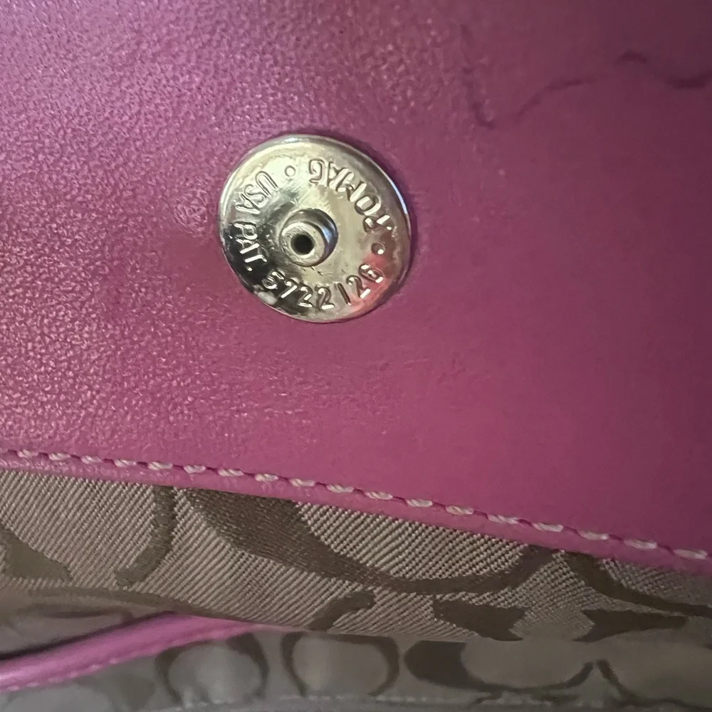 Coach Vintage Pink Leather Soho Satchel with Silver Hardware - Picture 7 of 12